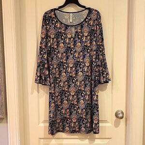 PerSeption Concept and navy & yellow print stretch dress. Size Medium